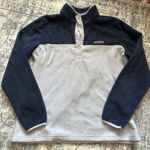 Columbia Women's Navy and Light Gray Pullover Hoodie